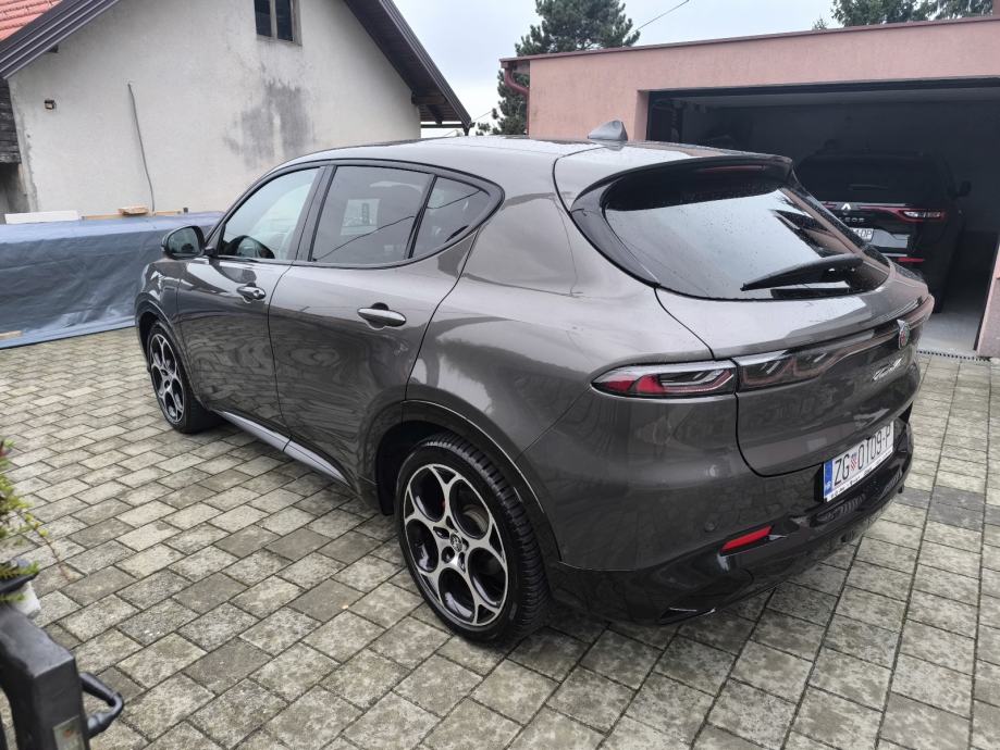 Alfa Romeo Tonale 1,5 MHEV VELOCE, fotografija 9