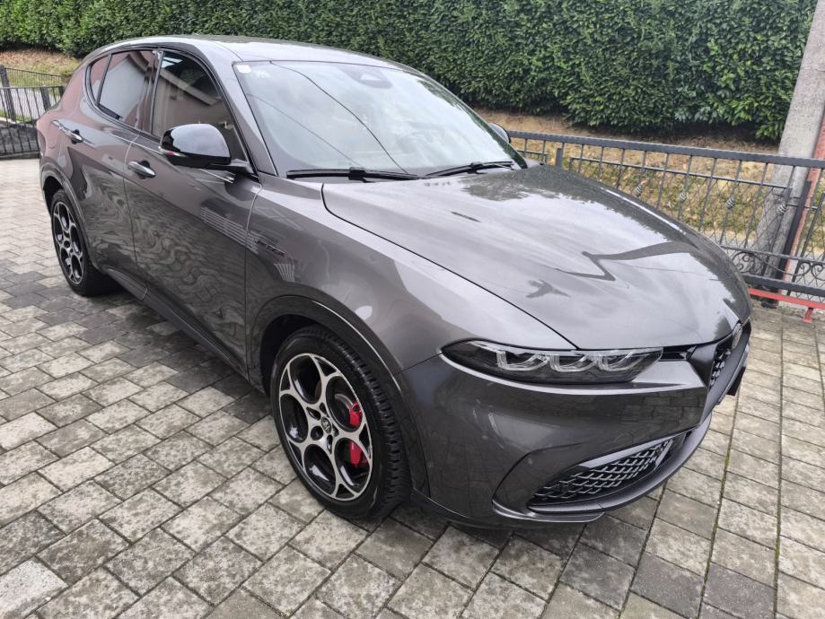 Alfa Romeo Tonale 1,5 MHEV VELOCE, fotografija 4