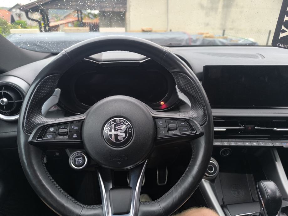 Alfa Romeo Tonale 1,5 MHEV VELOCE, fotografija 16