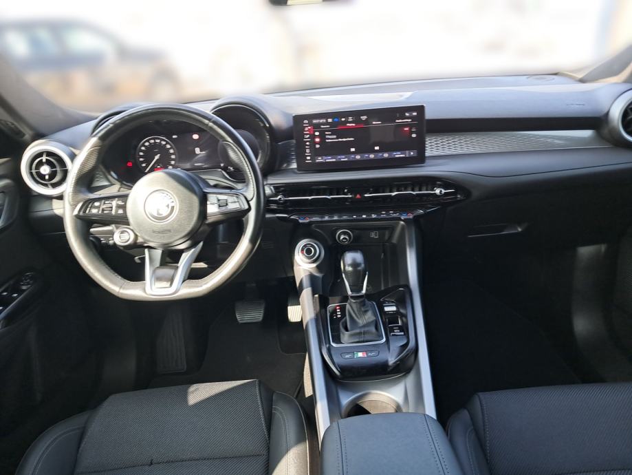 Alfa Romeo Tonale 1.6 MULTIJET SPRINT - 3 godine jamstva, fotografija 19