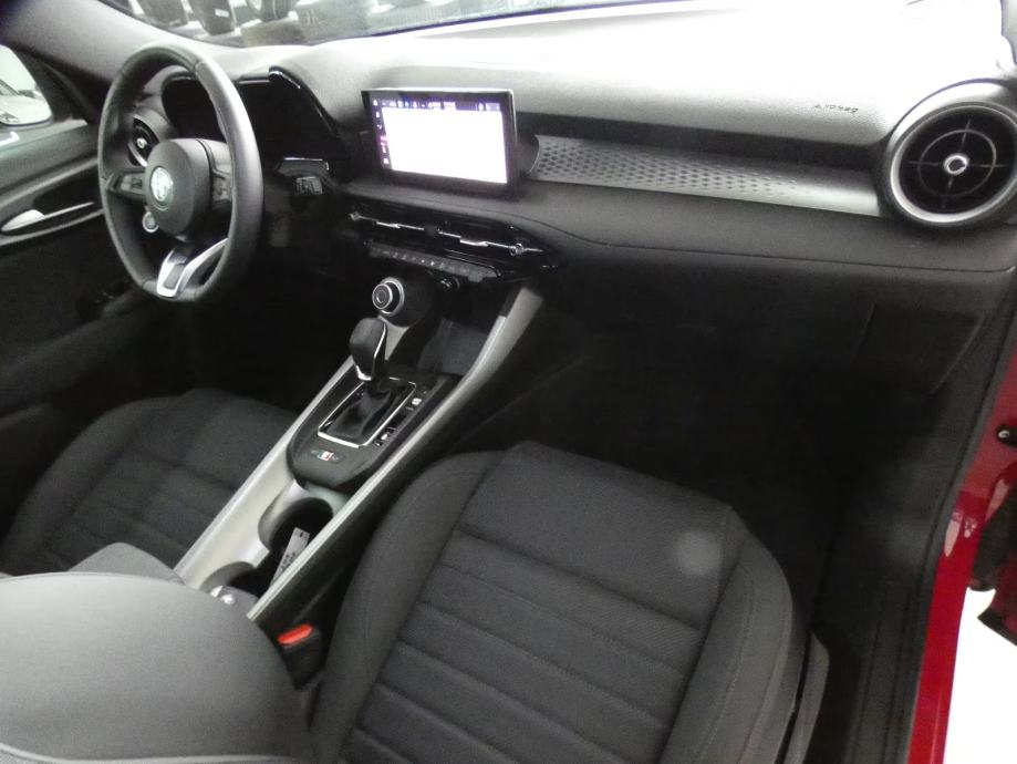 Alfa Romeo Tonale 1,6 * RJEŠAVAMO LEASING *, fotografija 18