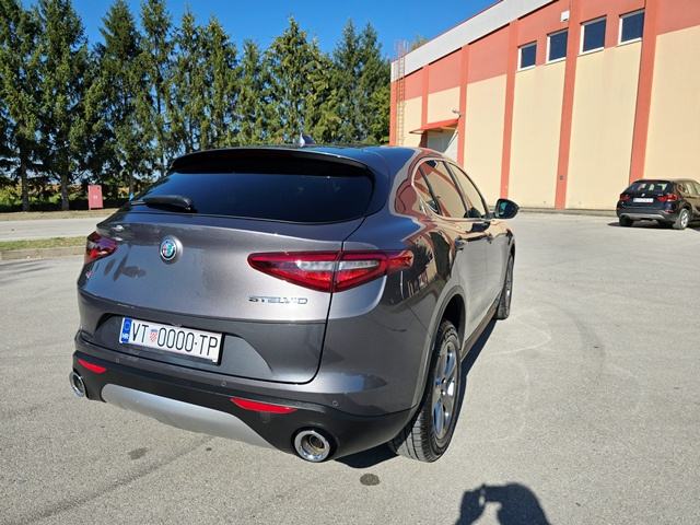 AR STELVIO 2.2 D Q4 VELOCE-170 tkm-AT8-NAVI-AD.TEMPO-KAMERA-P+Z SENZOR, fotografija 6