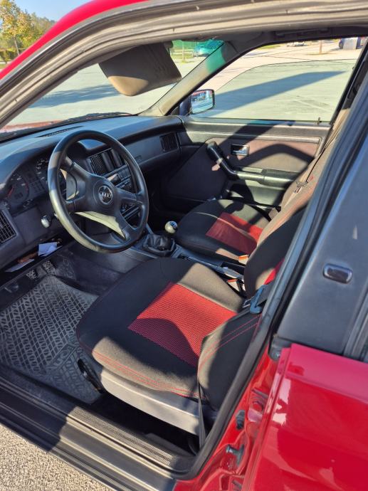 Audi 80 1,9 TDI, fotografija 8