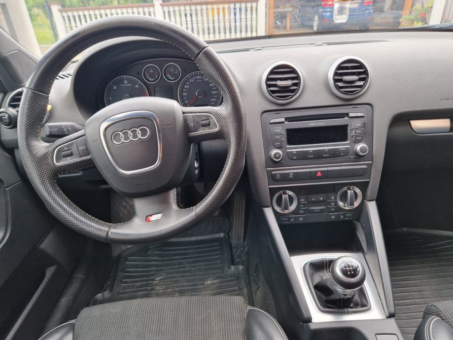 Audi A3 SPORTBACK S LINE - KLIMMATRONIC - ALU - PDV - XENON..., fotografija 14