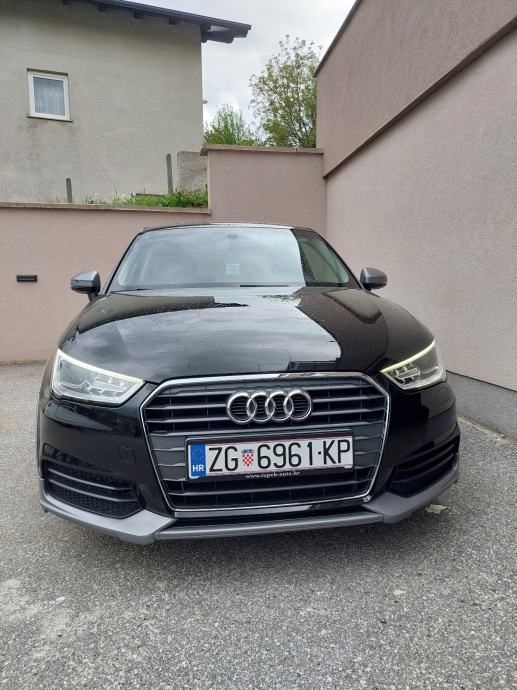 Audi A1 1,0 TFSI(cijena sa Pdv-om), fotografija 7