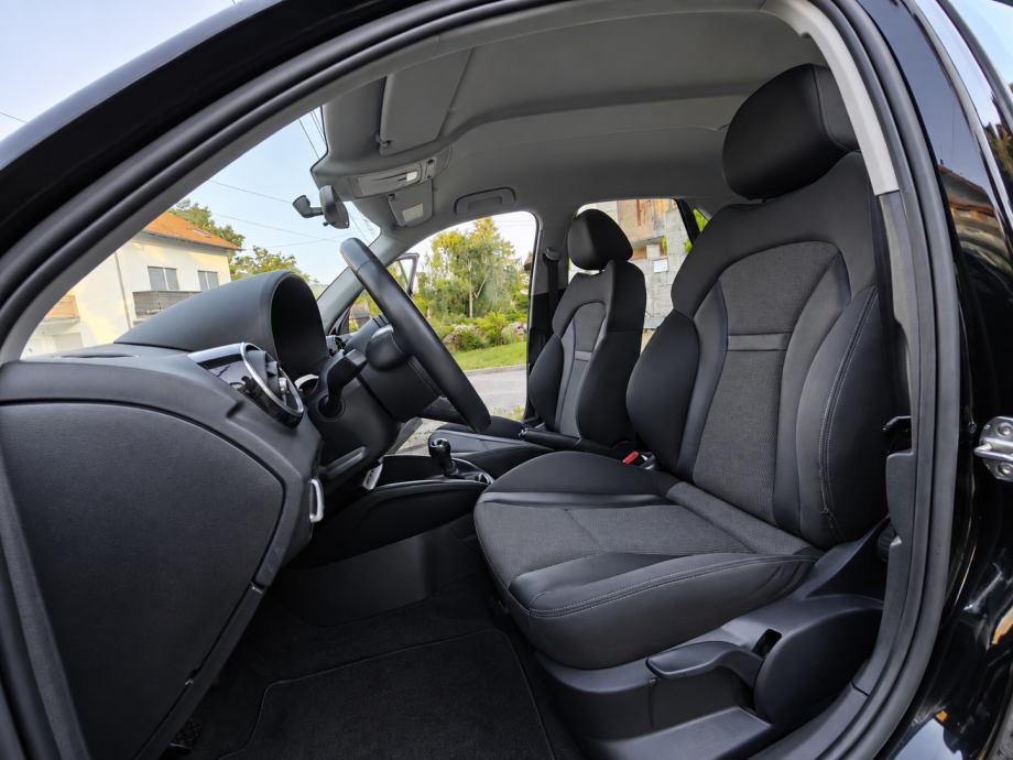 Audi A1 1,0 TFSI SPORTBACK * 2016. * REGISTRIRAN* 5 VRATA *ALU *, fotografija 12