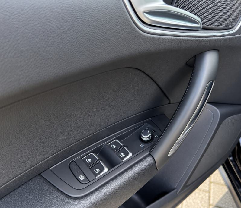 Audi A1 1,0 TFSI SPORTBACK * 2016. * REGISTRIRAN* 5 VRATA *ALU *, fotografija 18