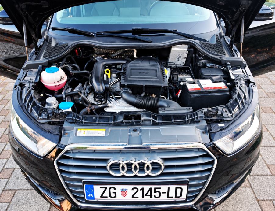 Audi A1 1,0 TFSI SPORTBACK * 2016. * REGISTRIRAN* 5 VRATA *ALU *, fotografija 7