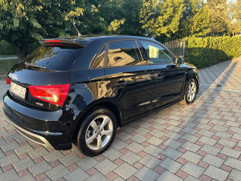 Audi A1 1,2 TFSI S line plus, fotografija 5