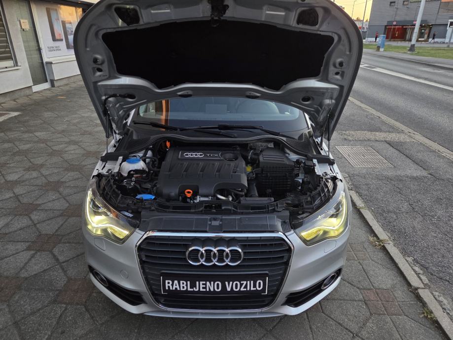 Audi A1 1,6 TDI-1 VL-XENON-NAVIGACIJA-PARKING SENZORI-MULTIFUNKC VOLAN, fotografija 10