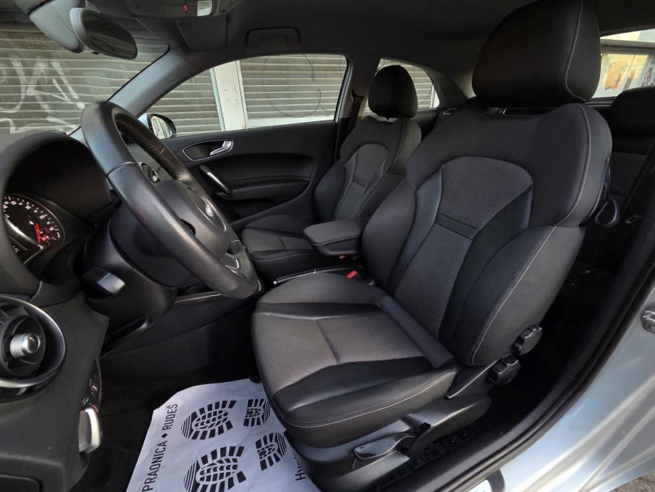 Audi A1 1,6 TDI-1 VL-XENON-NAVIGACIJA-PARKING SENZORI-MULTIFUNKC VOLAN, fotografija 13