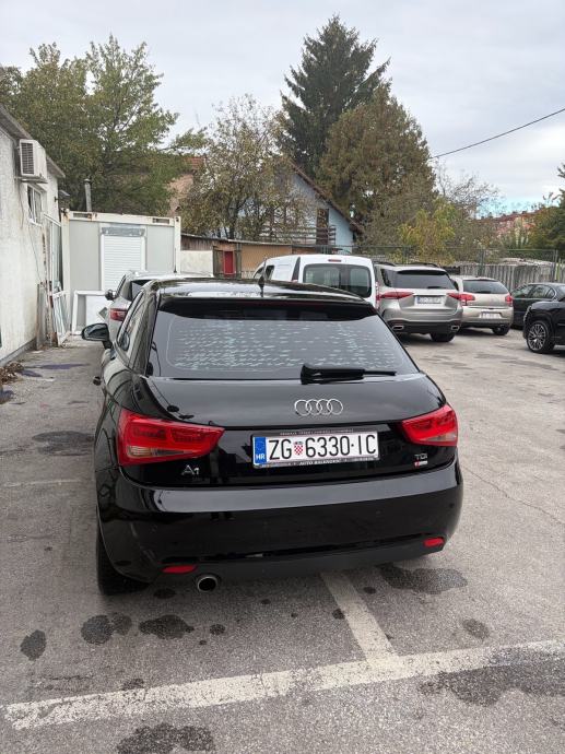 Audi A1 1.6 TDI (90 KS) – 2011. godište, fotografija 9