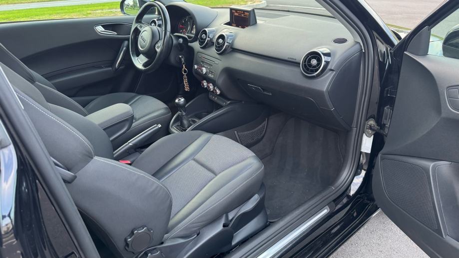 Audi A1 1,6 TDI, fotografija 11