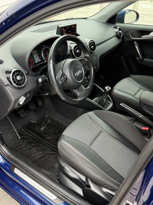 AUDI A1 1.6 TDI SPORTBACK/2013G/NAVI/REGISTRIRAN GODINU DANA, fotografija 9