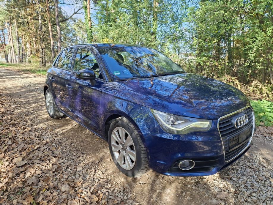 Audi A1 1,6 TDI S-tronic automatik, fotografija 10