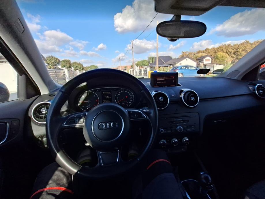 Audi A1 1,6 TDI S-tronic automatik, fotografija 14