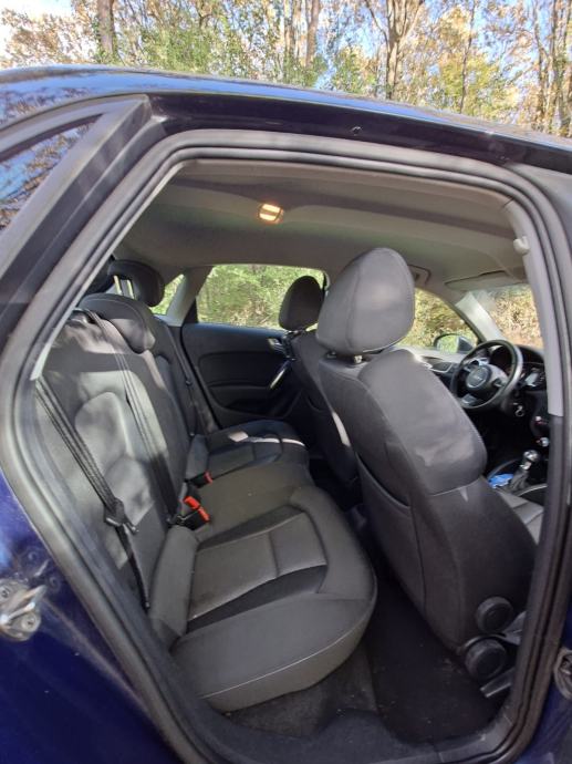 Audi A1 1,6 TDI S-tronic automatik, fotografija 18