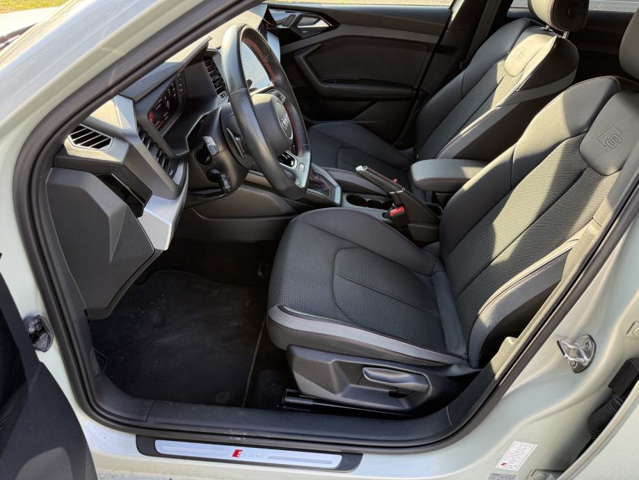 AUDI A1 30 TFSI 2023. Godina **S-Line** - 44 000 KM - U DOLASKU❗️❗️, fotografija 9