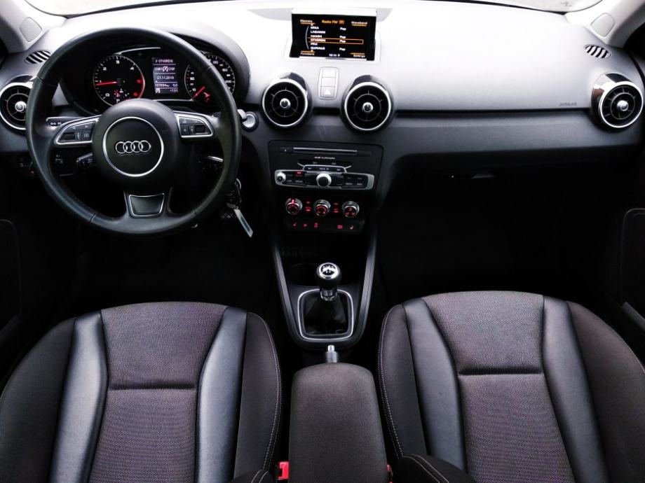 Audi A1 8X Sportback 1,6 TDI Ambition *** Facelift *** 2016 ***, 2016