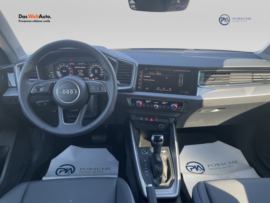 Audi A1 SB 30TFSI S tr Edition10, fotografija 12
