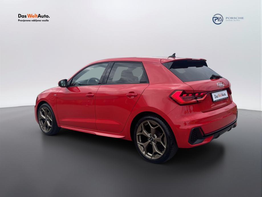 Audi A1 SB 35TFSI S tr S line, fotografija 3