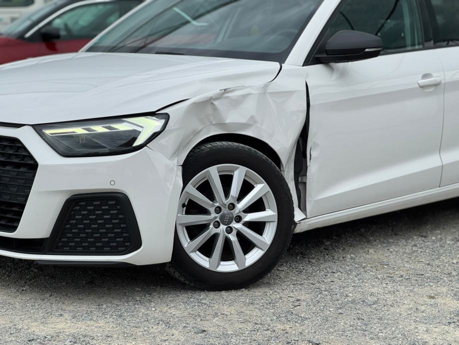 AUDI A1 Sportback 25 TFSI - oštećeno vozilo, fotografija 6
