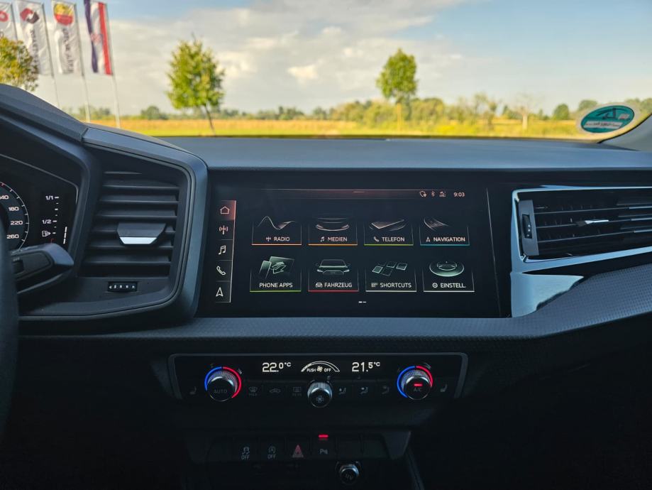 AUDI A1 Sportback 25 TFSI - oštećeno vozilo, fotografija 16