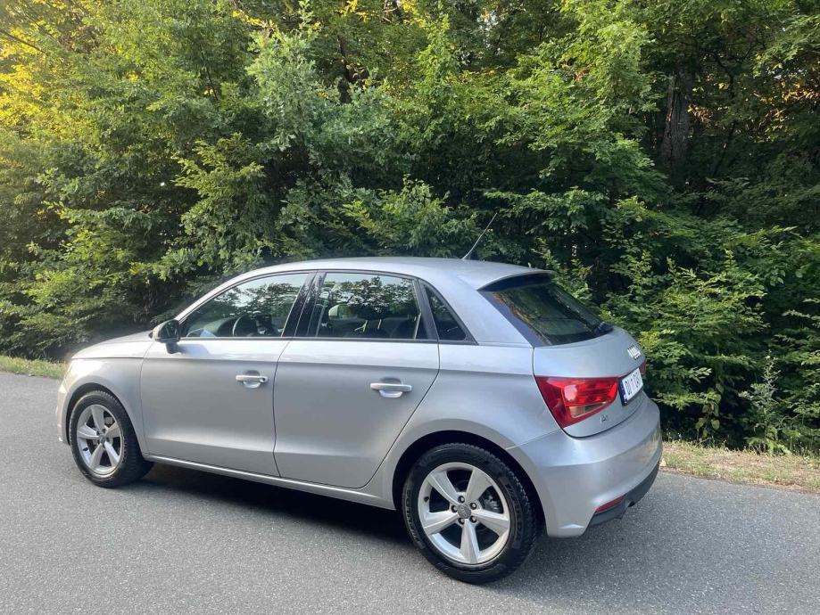 Audi A1 Sportback Ultra , Diesel ,5 vrata, fotografija 10