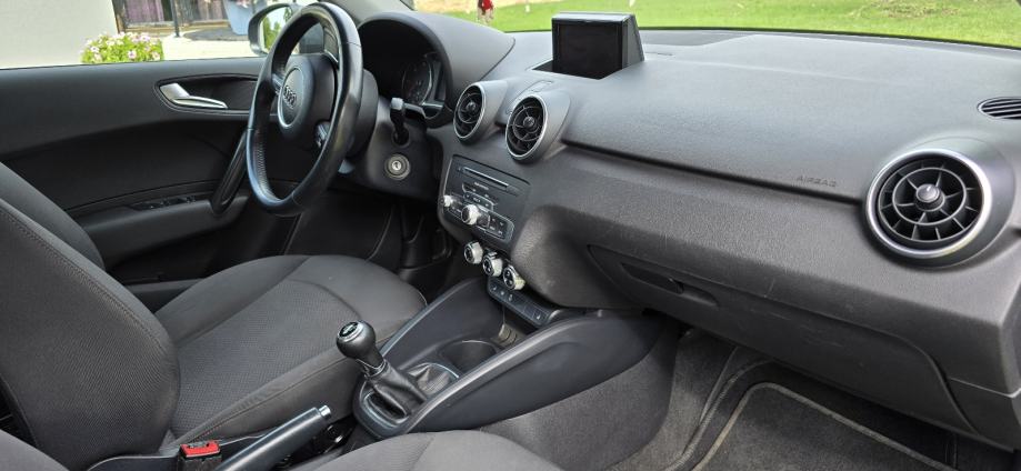 Audi A1 SPORTBACK TDI, fotografija 5