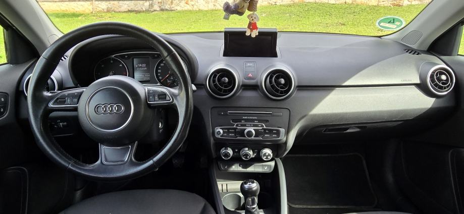 Audi A1 SPORTBACK TDI, fotografija 4