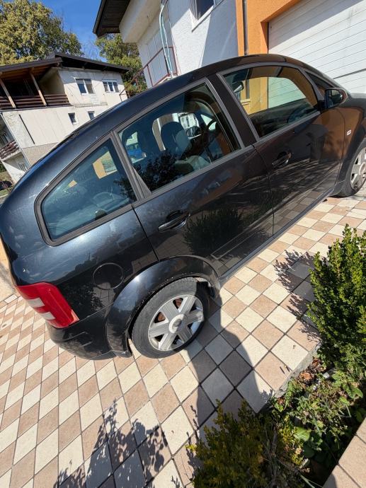 Audi A2 1,4, fotografija 10