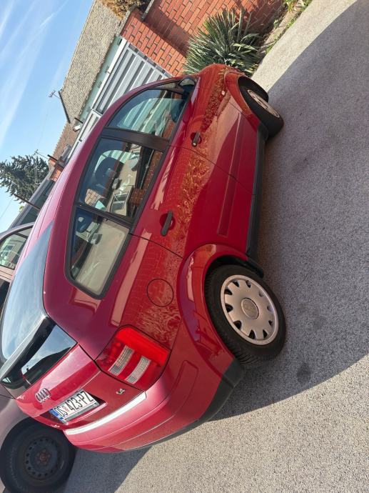 AUDI A2, fotografija 3