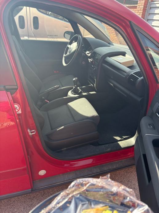 AUDI A2, fotografija 6