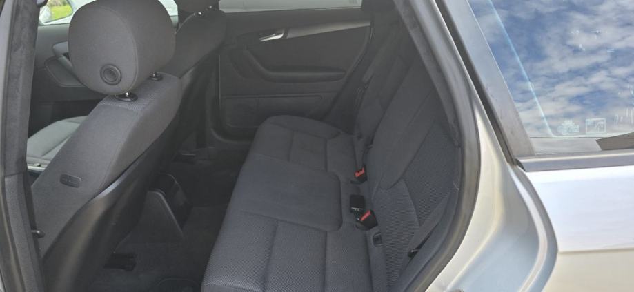 Audi A3 1,2 TFSI, NAVIGACIJA, PARKING SENZORI, SERVISNA,, fotografija 18