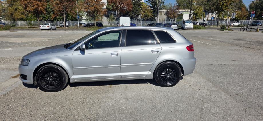Audi A3 1,2 TFSI, NAVIGACIJA, PARKING SENZORI, SERVISNA,, fotografija 8