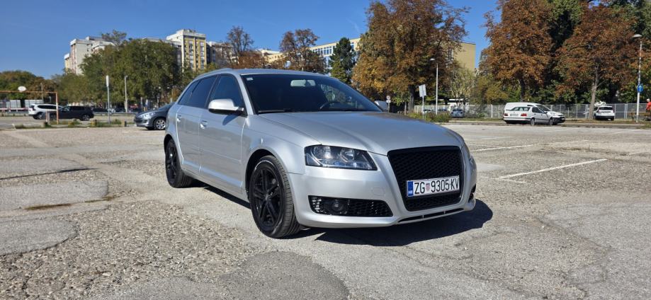Audi A3 1,2 TFSI, NAVIGACIJA, PARKING SENZORI, SERVISNA,, fotografija 2