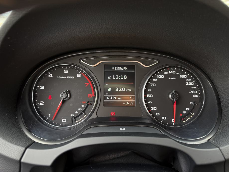 Audi A3 1,4 TFSI 150KS 3xS-LINE KEYLEES XENON KOŽA NAVI, fotografija 20