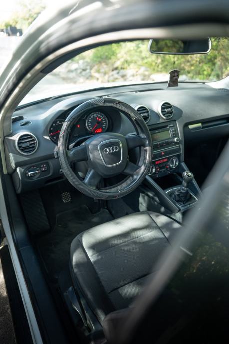 Audi A3 1.6 Attraction LPG 75kW | Landi Renzo | 250.000 km, fotografija 8