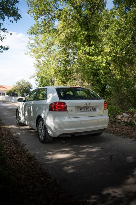 Audi A3 1.6 Attraction LPG 75kW | Landi Renzo | 250.000 km, fotografija 14