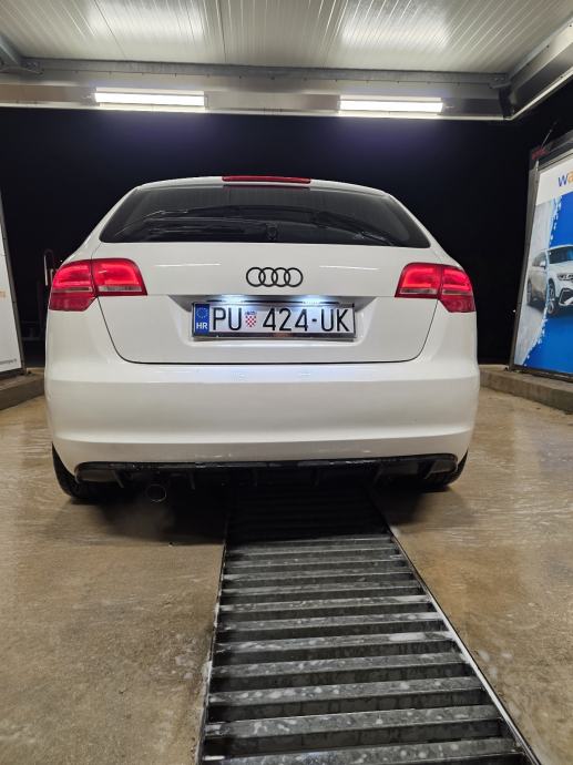 Audi A3 1,6, fotografija 7