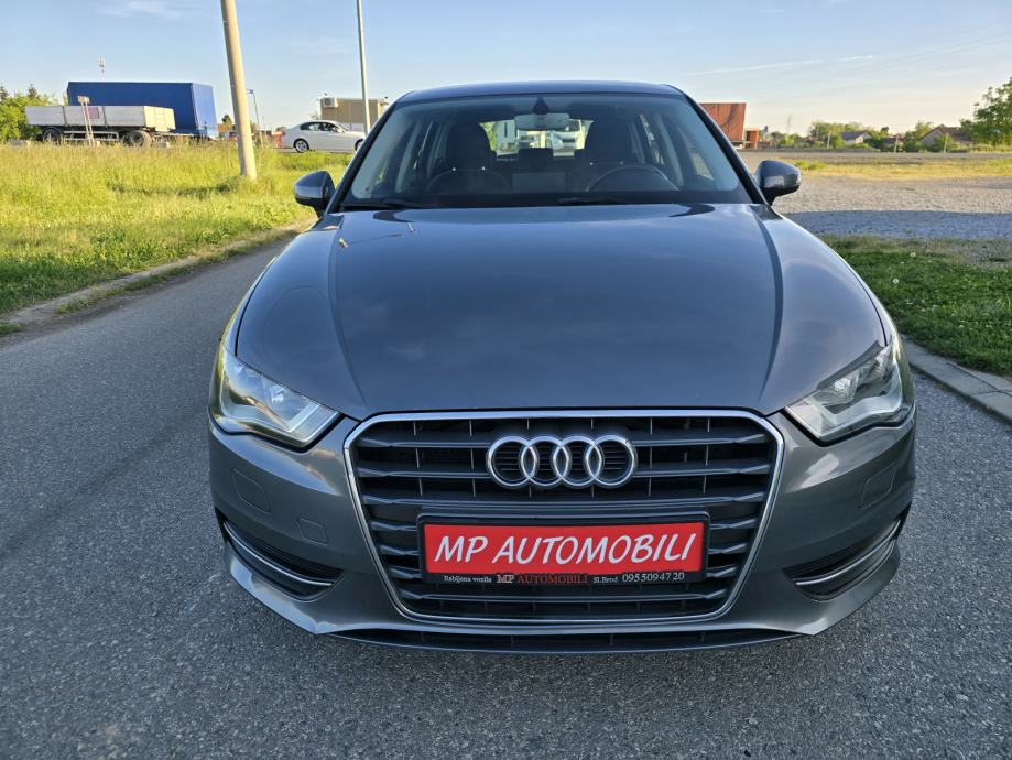 Audi A3 1,6 TDI-110ks-2017god.md-NAVIGACIJA-172tkm,climatronic,KARTICE, fotografija 3