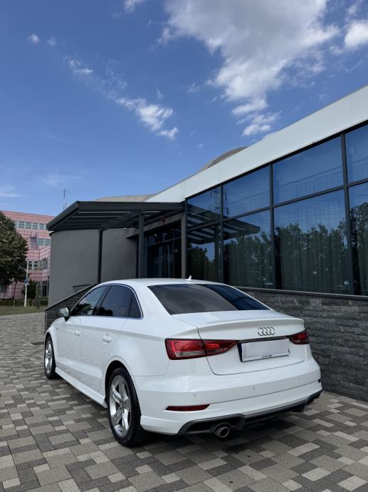 Audi A3 1,6 TDI - AUTOMATIK - S LINE FULL OPREMA - LIMUZINA - JAMSTVO, fotografija 9