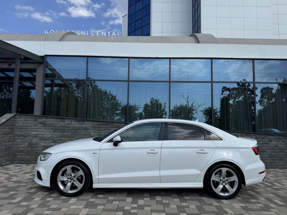 Audi A3 1,6 TDI - AUTOMATIK - S LINE FULL OPREMA - LIMUZINA - JAMSTVO, fotografija 7