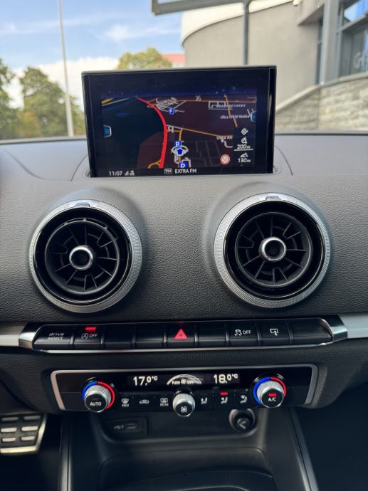 Audi A3 1,6 TDI - AUTOMATIK - S LINE FULL OPREMA - LIMUZINA - JAMSTVO, fotografija 18