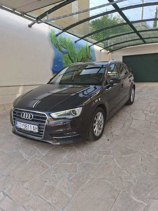 Audi A3 1,6 TDI automatik, fotografija 5
