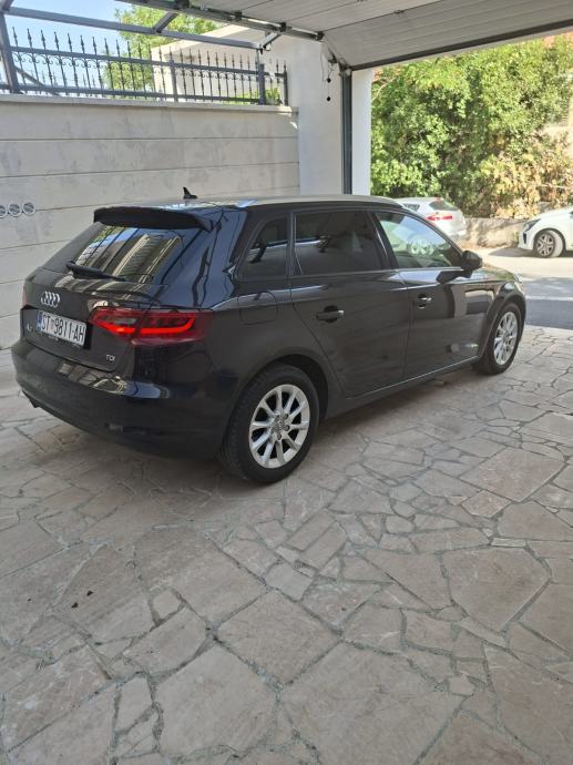 Audi A3 1,6 TDI automatik, fotografija 9