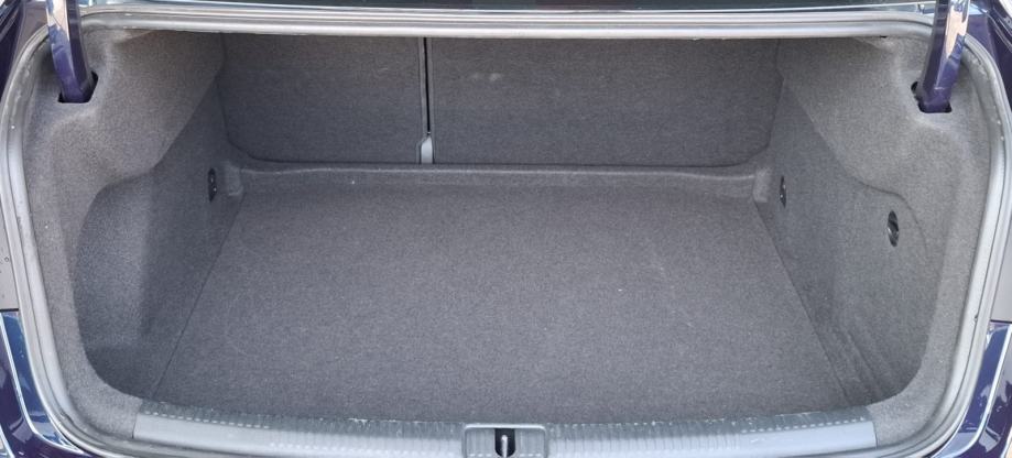 Audi A3 1,6 TDI AUTOMATIK SPORT ALU NAVI PDC FULL LED GARANCIJA, fotografija 13