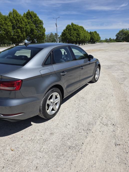 Audi A3 1.6 TDi automatik,S tronic, fotografija 8