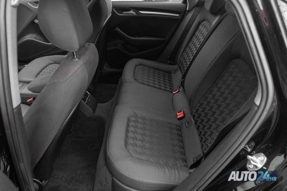 Audi A3 1,6 TDI Sport|RATA 210 €|1.VL|VEL. SERVIS|JAMSTVO|ALU|NAVI, fotografija 9
