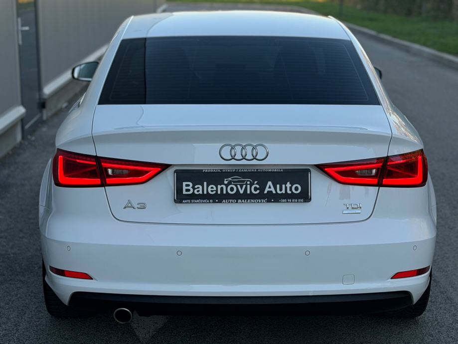 Audi A3 1,6 TDI SPORT LIMUZINA 110 KS 6 BRZINA LED NAVI ALU FELGE NOVO, fotografija 4